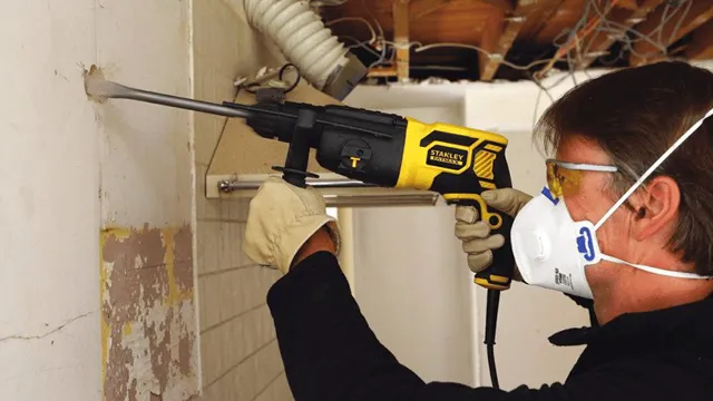 how a rotary hammer works