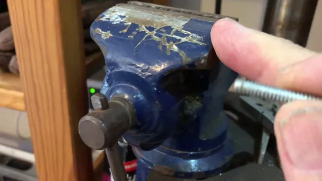 how to cut a screw with wire cutters