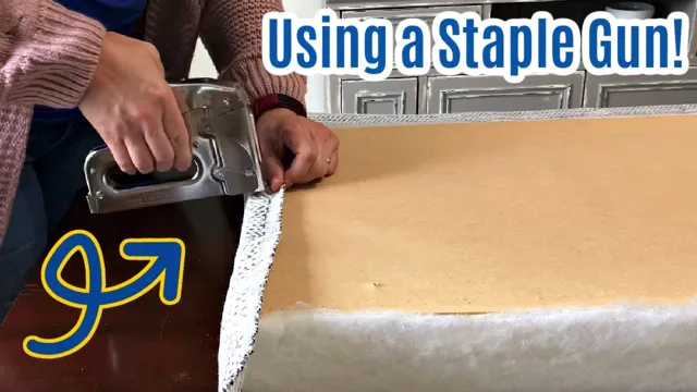 how to make a bench cushion with staple gun
