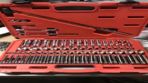 How to Open a Socket Set: A Beginner’s Guide to Essential Tool Access!