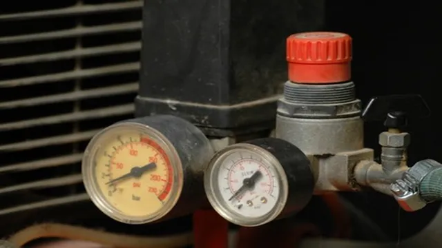 how to remove moisture from air compressor