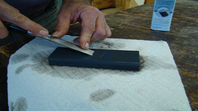 how to sharpen chisels with whetstone