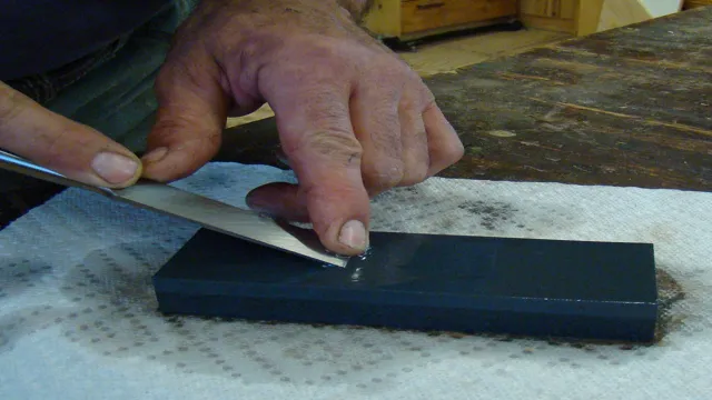 how to sharpen curved chisels
