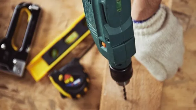 how to use a cordless drill safety