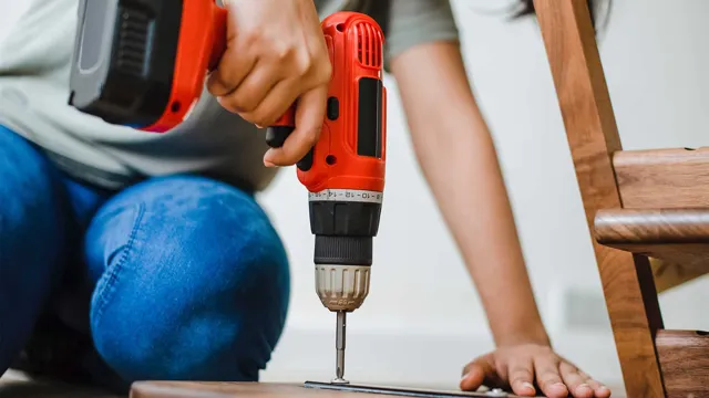 how to use a cordless drill safety