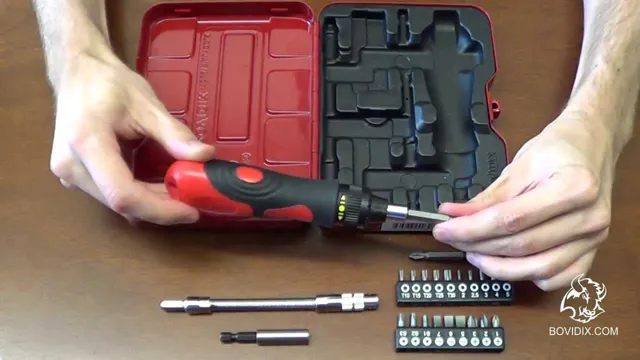 how to use ratchet screwdriver set