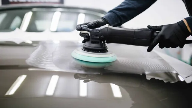 what does a car polisher do